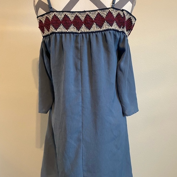 Women’s Maurices Off the Shoulder Smocked Blue Boho Knit Western Dress Medium - Picture 4 of 10